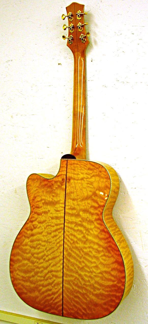 A beautiful quilt maple back and sides!