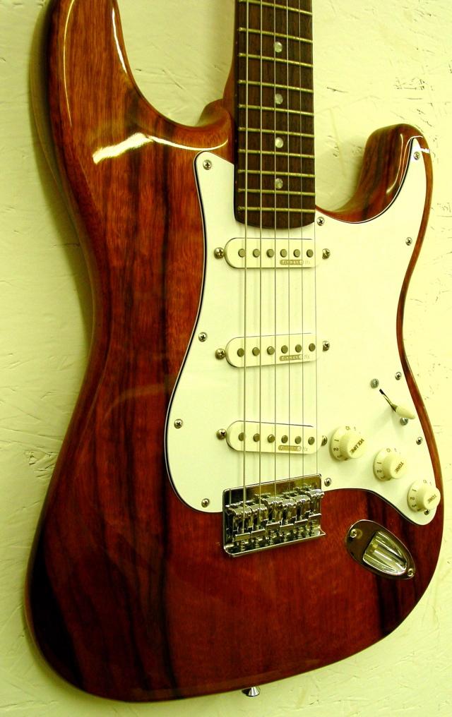 Limba Stratocaster